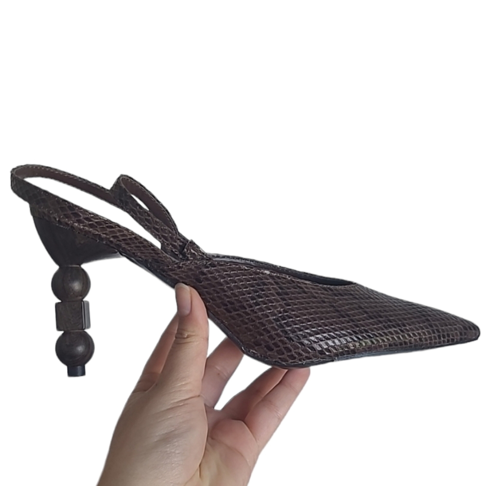 Mid Heels - Picture 2 of 6